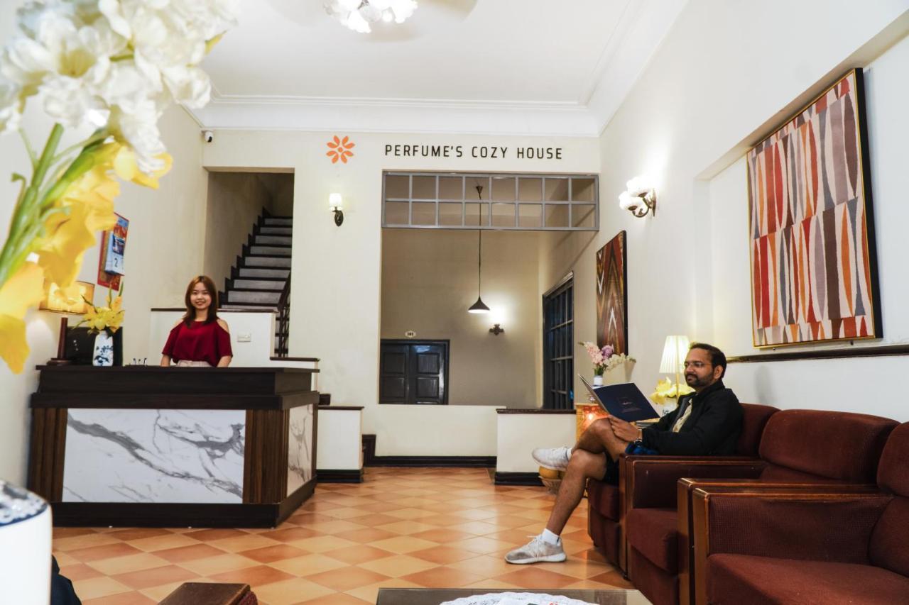 Appartamento Perfume'S Cozy House Hanoi Esterno foto